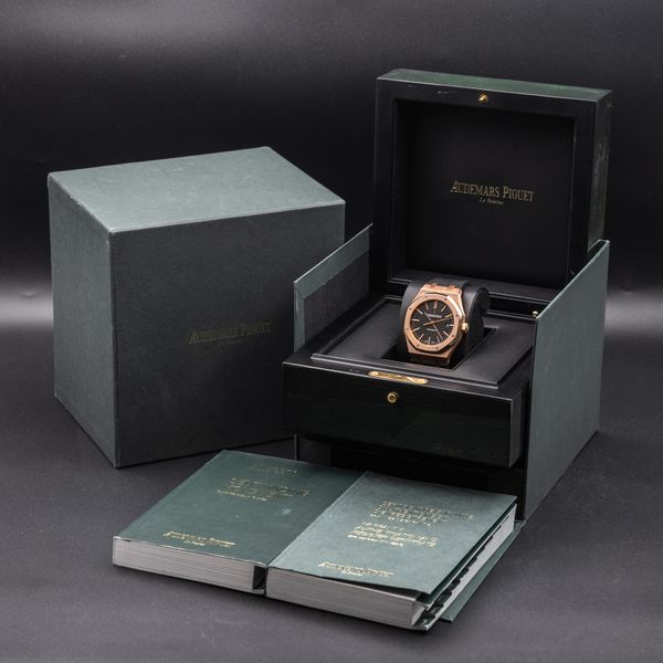 Audemars Piguet Royal Oak 15400OR.OO.D002CR.01